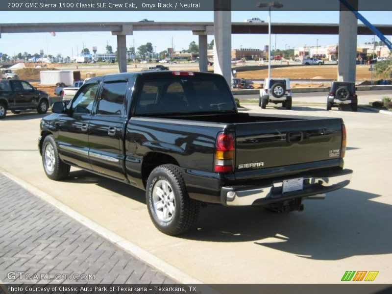 Onyx Black / Neutral 2007 GMC Sierra 1500 Classic SLE Crew Cab