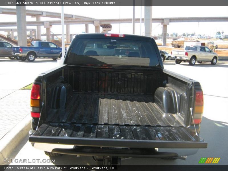 Onyx Black / Neutral 2007 GMC Sierra 1500 Classic SLE Crew Cab
