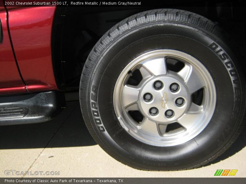 Redfire Metallic / Medium Gray/Neutral 2002 Chevrolet Suburban 1500 LT