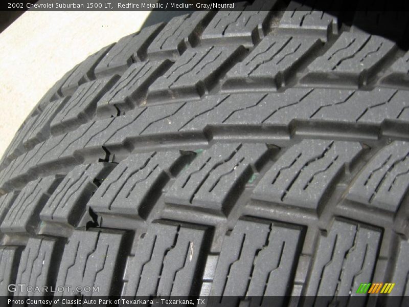 Redfire Metallic / Medium Gray/Neutral 2002 Chevrolet Suburban 1500 LT