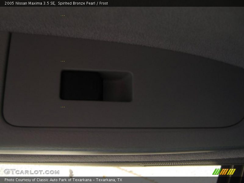 Spirited Bronze Pearl / Frost 2005 Nissan Maxima 3.5 SE