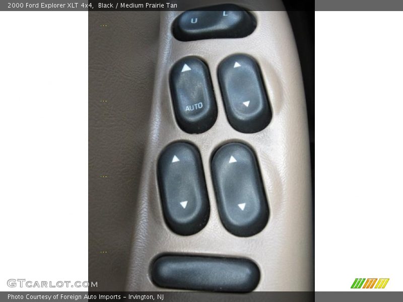 Black / Medium Prairie Tan 2000 Ford Explorer XLT 4x4