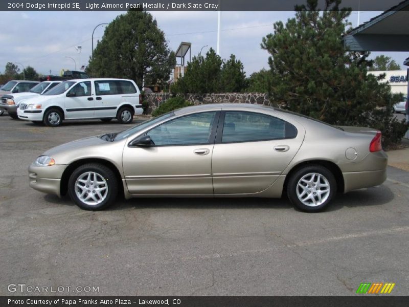 Light Almond Pearl Metallic / Dark Slate Gray 2004 Dodge Intrepid SE