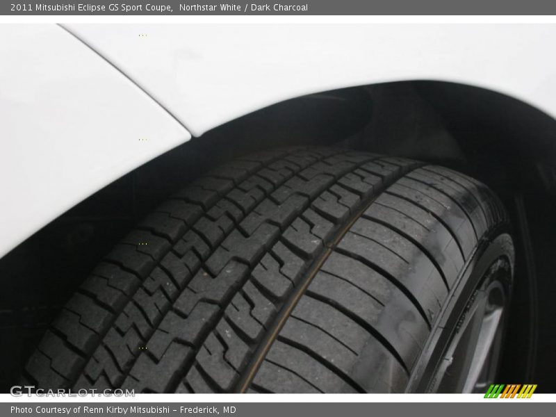 Northstar White / Dark Charcoal 2011 Mitsubishi Eclipse GS Sport Coupe