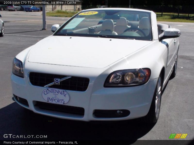 Ice White / Calcite 2009 Volvo C70 T5 Convertible