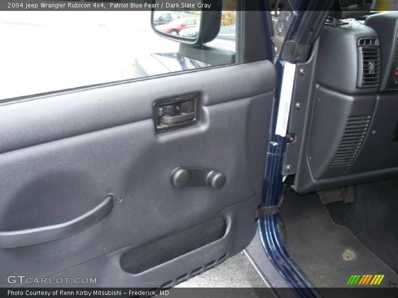 Patriot Blue Pearl / Dark Slate Gray 2004 Jeep Wrangler Rubicon 4x4