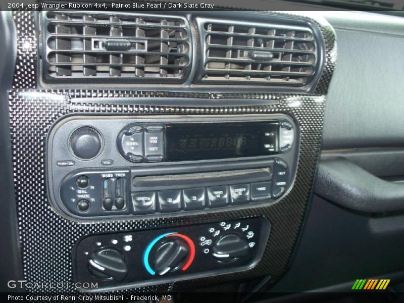 Patriot Blue Pearl / Dark Slate Gray 2004 Jeep Wrangler Rubicon 4x4