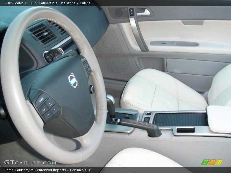 Ice White / Calcite 2009 Volvo C70 T5 Convertible
