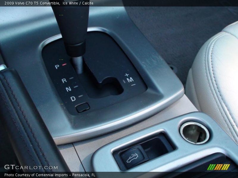 Ice White / Calcite 2009 Volvo C70 T5 Convertible