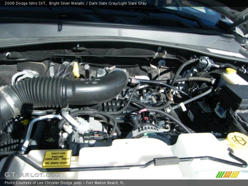 Bright Silver Metallic / Dark Slate Gray/Light Slate Gray 2008 Dodge Nitro SXT