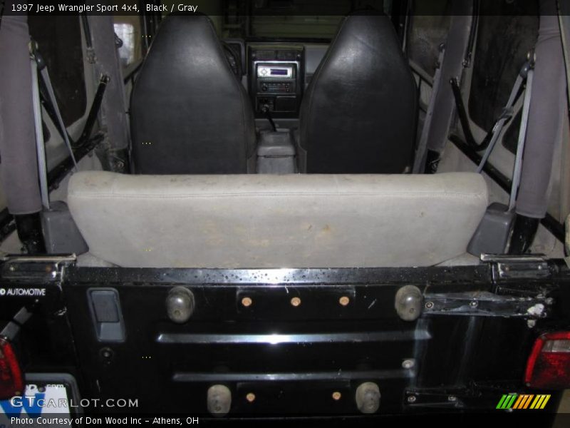 Black / Gray 1997 Jeep Wrangler Sport 4x4