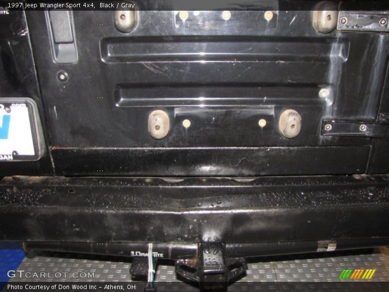 Black / Gray 1997 Jeep Wrangler Sport 4x4