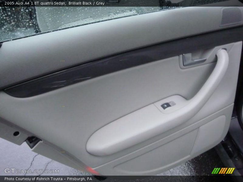 Brilliant Black / Grey 2005 Audi A4 1.8T quattro Sedan