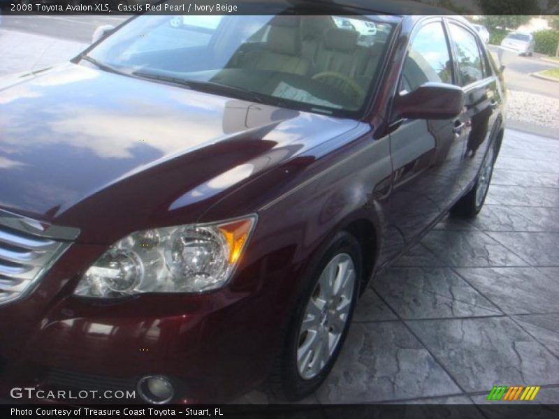 Cassis Red Pearl / Ivory Beige 2008 Toyota Avalon XLS