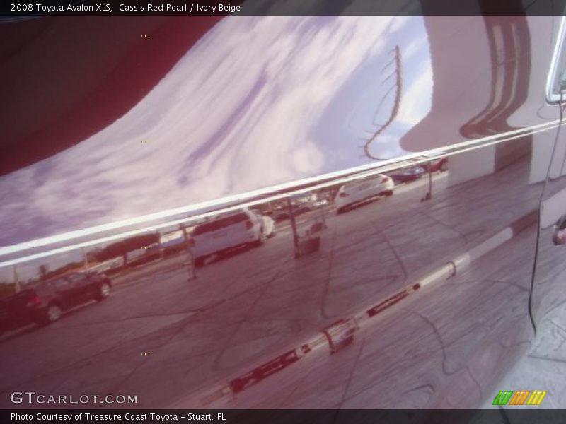 Cassis Red Pearl / Ivory Beige 2008 Toyota Avalon XLS