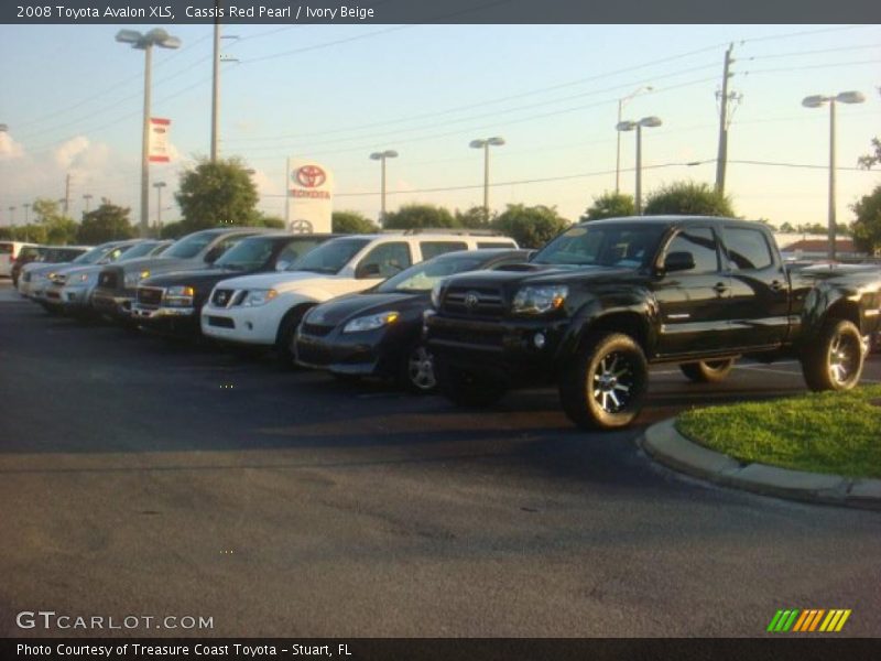 Cassis Red Pearl / Ivory Beige 2008 Toyota Avalon XLS
