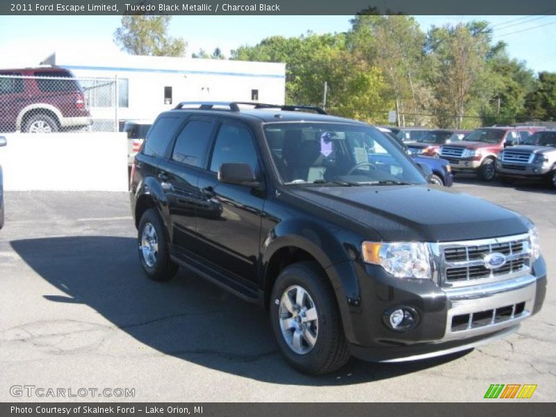 Tuxedo Black Metallic / Charcoal Black 2011 Ford Escape Limited