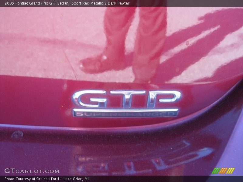 Sport Red Metallic / Dark Pewter 2005 Pontiac Grand Prix GTP Sedan