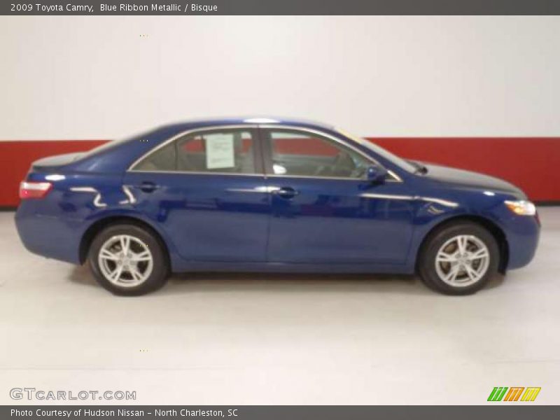 Blue Ribbon Metallic / Bisque 2009 Toyota Camry