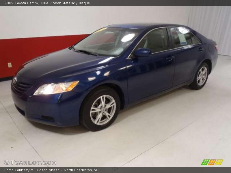 Blue Ribbon Metallic / Bisque 2009 Toyota Camry