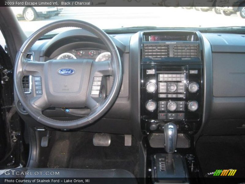 Black / Charcoal 2009 Ford Escape Limited V6