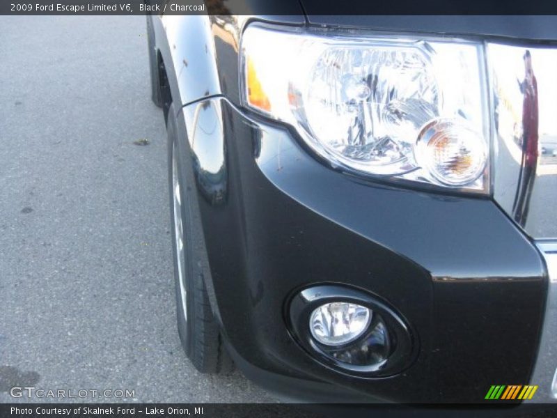 Black / Charcoal 2009 Ford Escape Limited V6