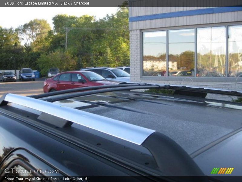 Black / Charcoal 2009 Ford Escape Limited V6