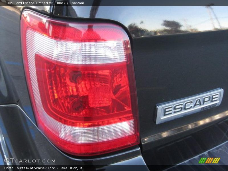 Black / Charcoal 2009 Ford Escape Limited V6