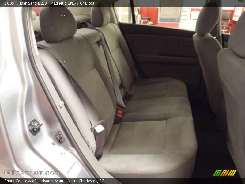 Magnetic Gray / Charcoal 2009 Nissan Sentra 2.0