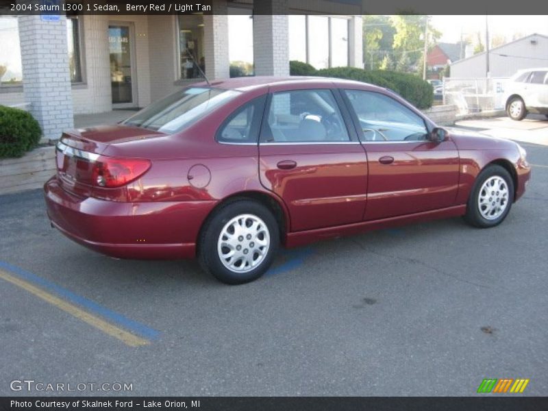 Berry Red / Light Tan 2004 Saturn L300 1 Sedan