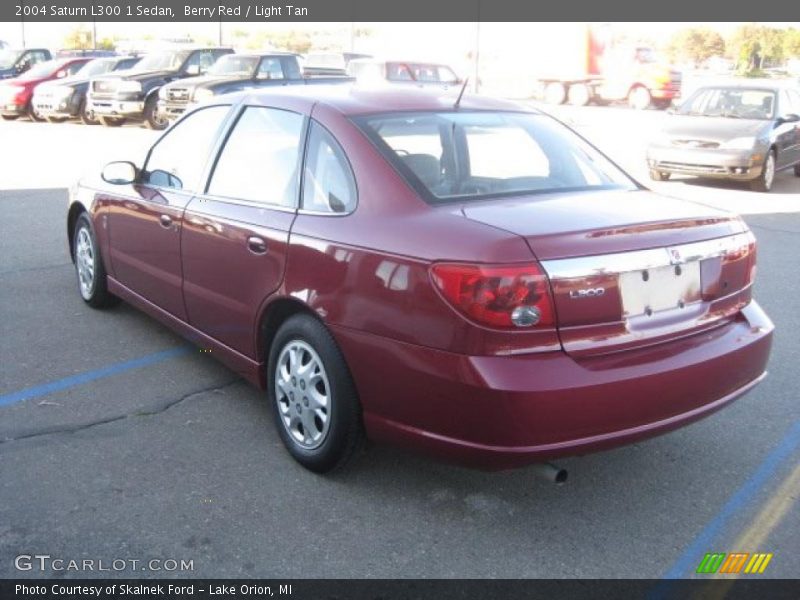 Berry Red / Light Tan 2004 Saturn L300 1 Sedan
