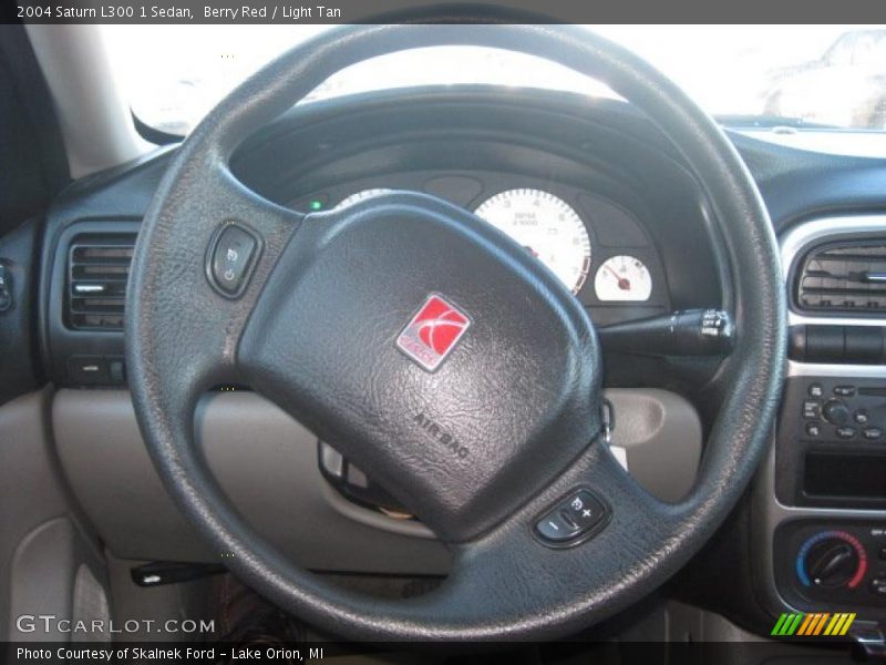Berry Red / Light Tan 2004 Saturn L300 1 Sedan