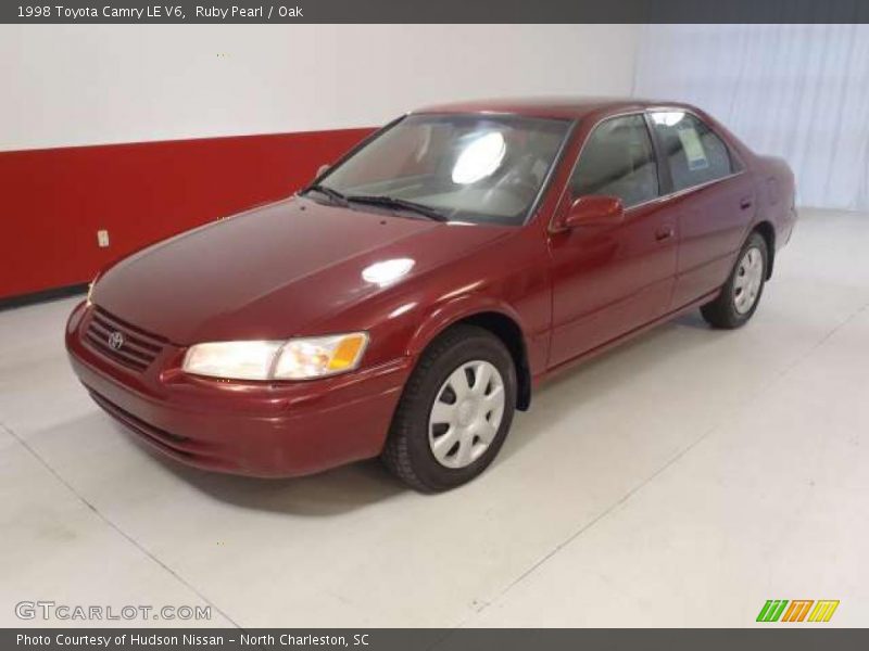 Ruby Pearl / Oak 1998 Toyota Camry LE V6