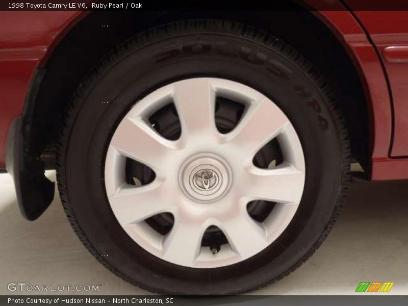 Ruby Pearl / Oak 1998 Toyota Camry LE V6