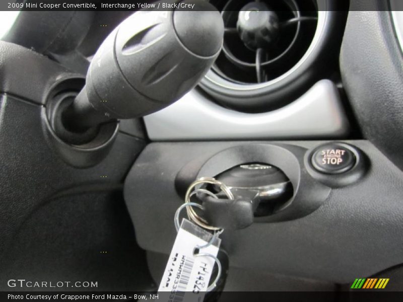 Interchange Yellow / Black/Grey 2009 Mini Cooper Convertible