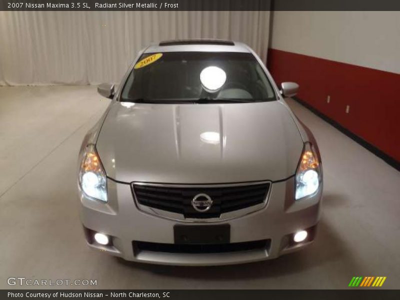 Radiant Silver Metallic / Frost 2007 Nissan Maxima 3.5 SL