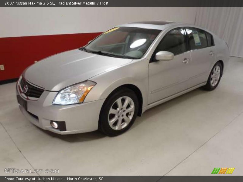 Radiant Silver Metallic / Frost 2007 Nissan Maxima 3.5 SL