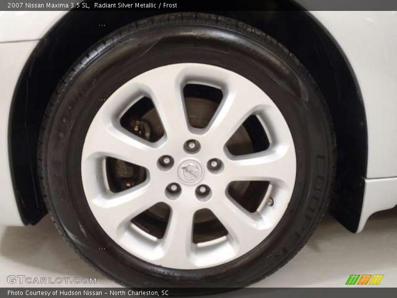 Radiant Silver Metallic / Frost 2007 Nissan Maxima 3.5 SL