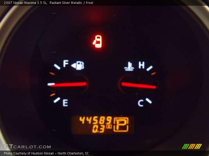 Radiant Silver Metallic / Frost 2007 Nissan Maxima 3.5 SL