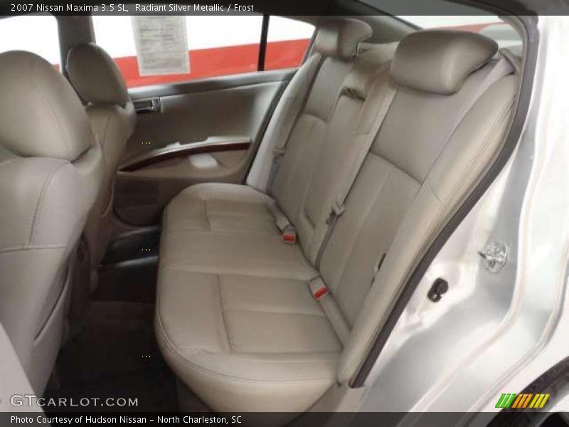 Radiant Silver Metallic / Frost 2007 Nissan Maxima 3.5 SL