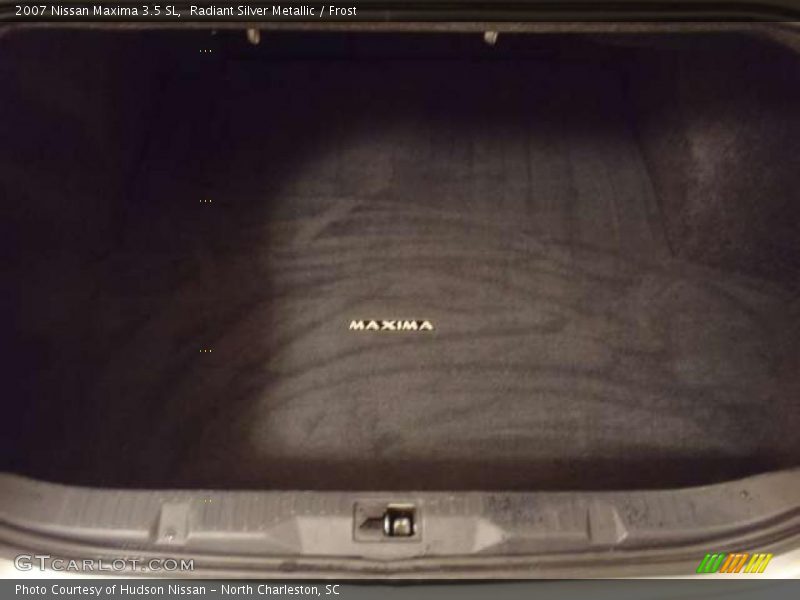 Radiant Silver Metallic / Frost 2007 Nissan Maxima 3.5 SL
