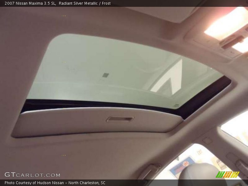 Radiant Silver Metallic / Frost 2007 Nissan Maxima 3.5 SL