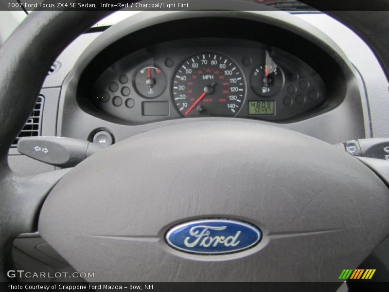 Infra-Red / Charcoal/Light Flint 2007 Ford Focus ZX4 SE Sedan