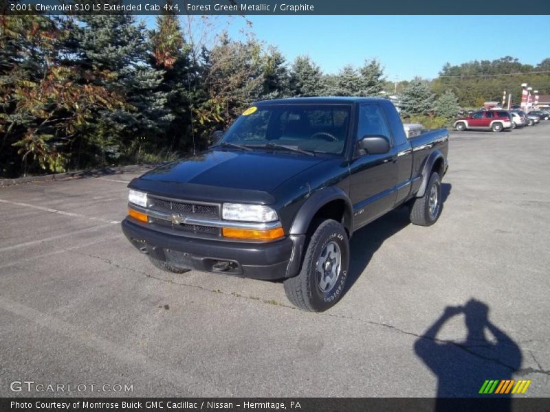 Forest Green Metallic / Graphite 2001 Chevrolet S10 LS Extended Cab 4x4