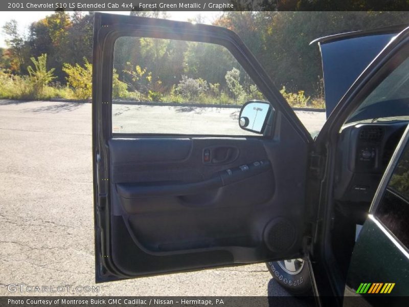 Forest Green Metallic / Graphite 2001 Chevrolet S10 LS Extended Cab 4x4