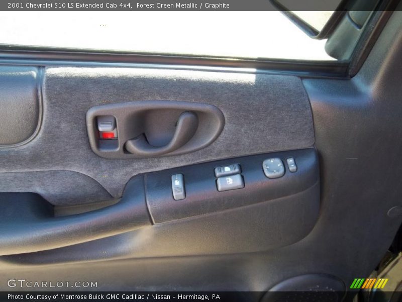 Forest Green Metallic / Graphite 2001 Chevrolet S10 LS Extended Cab 4x4