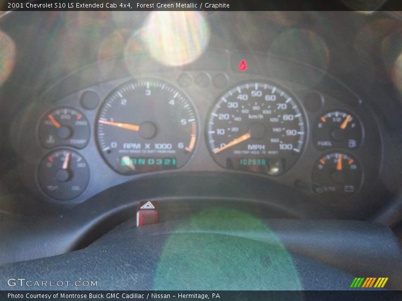 Forest Green Metallic / Graphite 2001 Chevrolet S10 LS Extended Cab 4x4