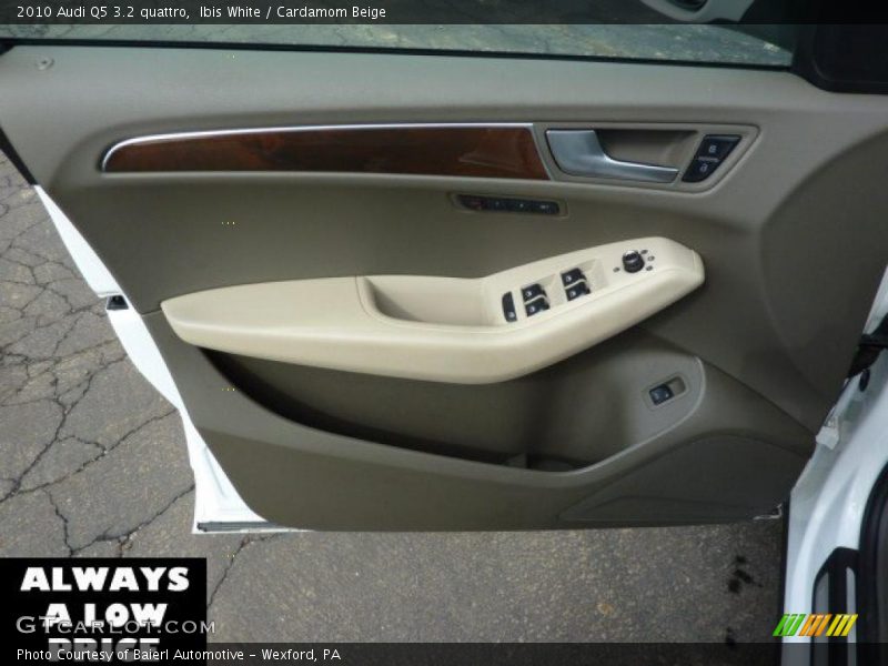 Ibis White / Cardamom Beige 2010 Audi Q5 3.2 quattro