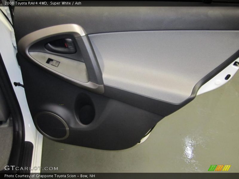 Super White / Ash 2008 Toyota RAV4 4WD