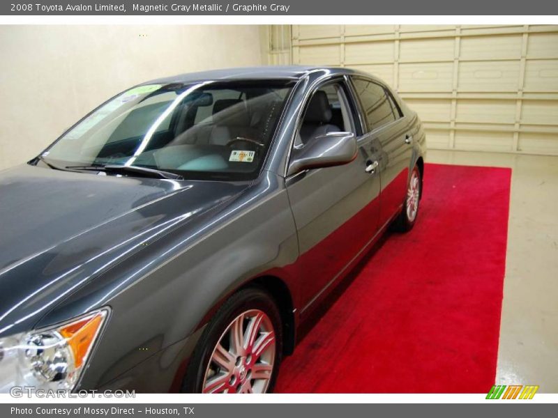 Magnetic Gray Metallic / Graphite Gray 2008 Toyota Avalon Limited